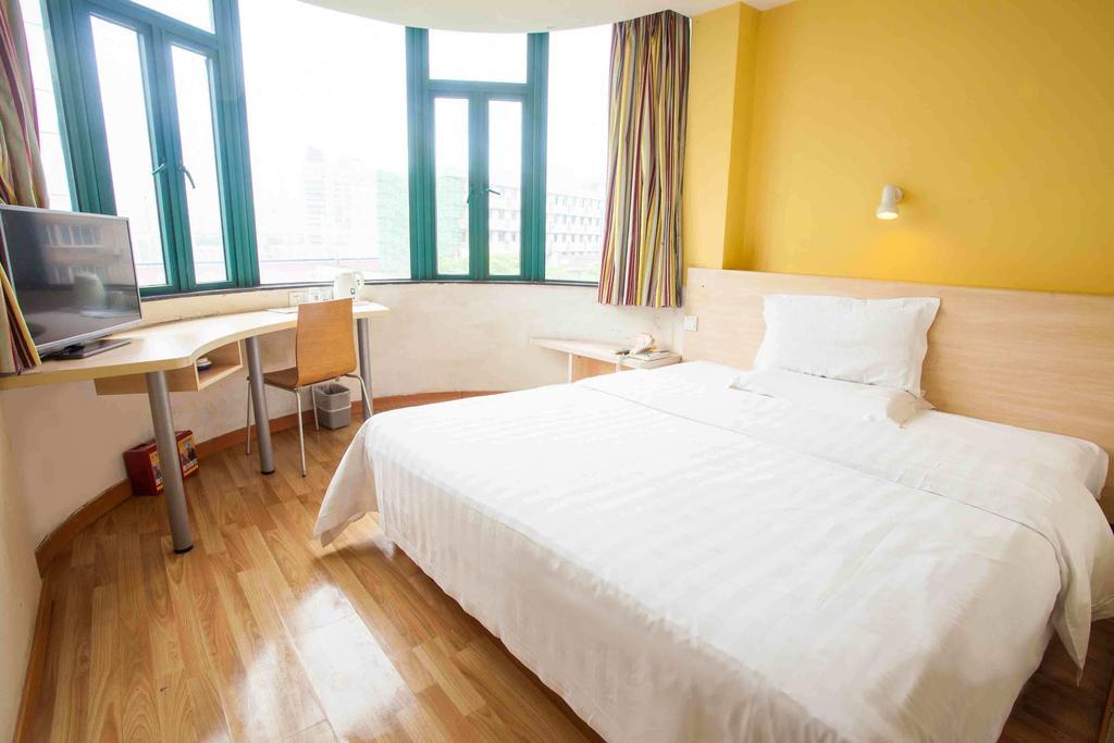 7Days Inn Luoyang Nanchang Road Wangfujing Luoyang (Henan) Quarto foto